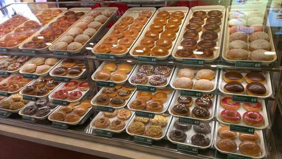 12 сентября - открытие первой кофейни Krispy Kreme в Москве!